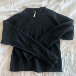Black Women's Crewneck Sweater 100% Cashmere